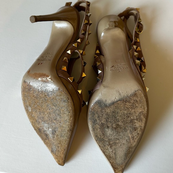 Valentino Garavani Patent Rockstud Caged Pumps 100 MM - Picture 7 of 13